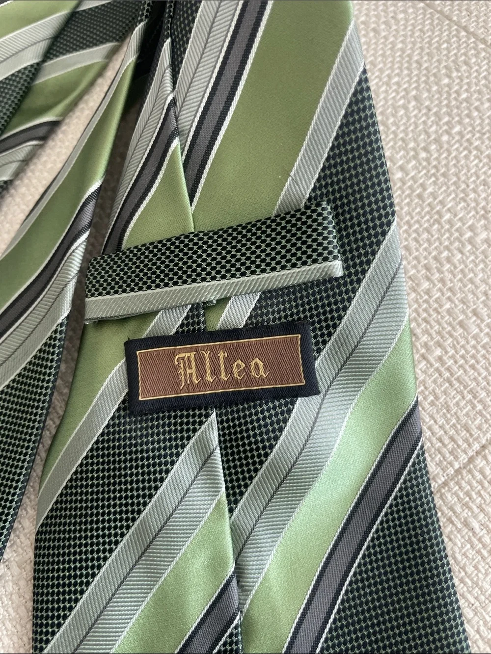 Men’s Allea tie